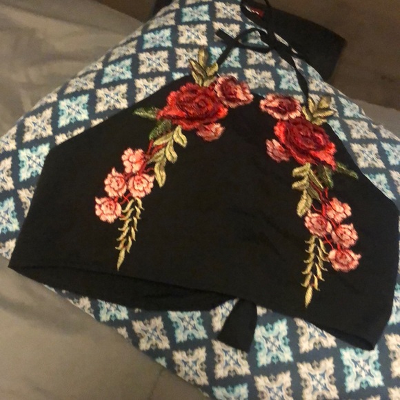 Two piece set - Picture 4 of 4